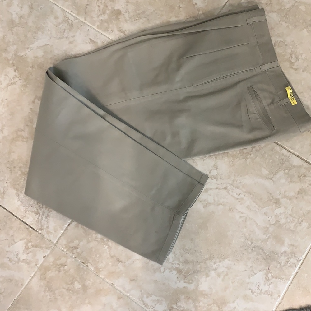 Pants - Picture 4 of 7